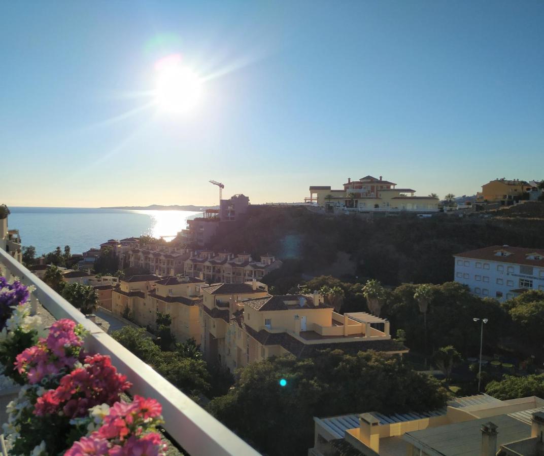 Pena Beach 3 Bedroom Duplex, Bbq, Pool, Sea Views, Benalmádena Buitenkant foto